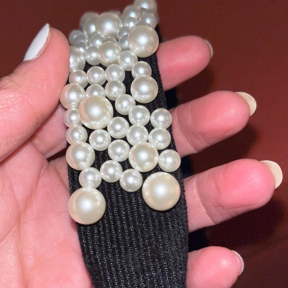 New Faux Pearl Headband - Picture 4 of 4